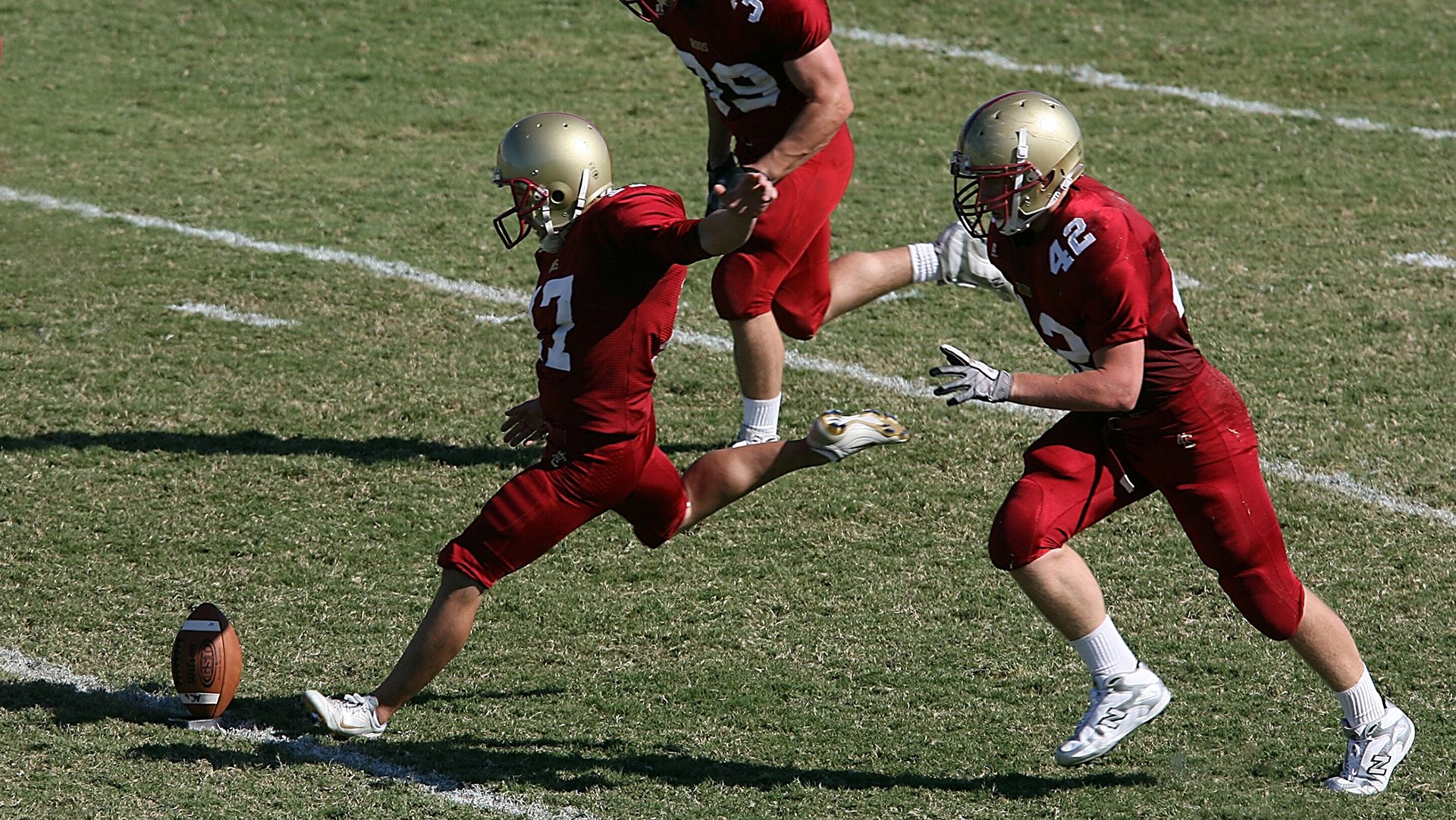 体育新闻中心发布体育新媒体用户增长策略,新媒体对体育赞助未来的影响